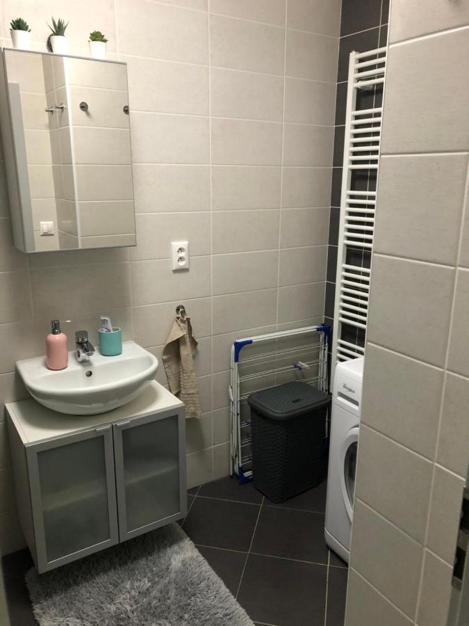 Samorin Modern Apartmens Private Parking - Air Conditioning Exterior photo